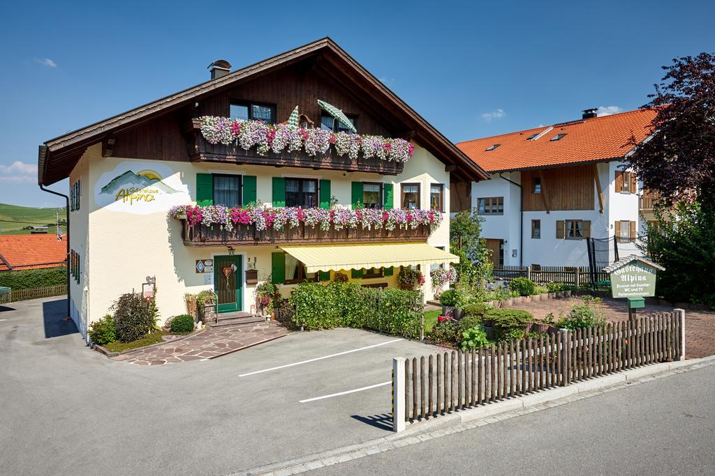 Gaestehaus Alpina Бад-Кольгруб Экстерьер фото